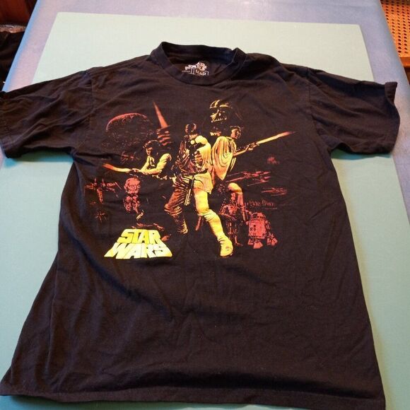 Star Wars Small Cotton Black Short Sleeve Mad Engine t-shirt Movie Space - Picture 1 of 6